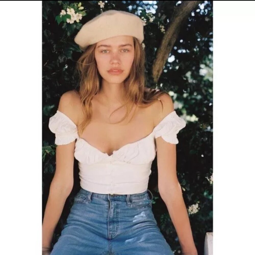 With Jean Louie White Milkmaid Button-Front Crop Top